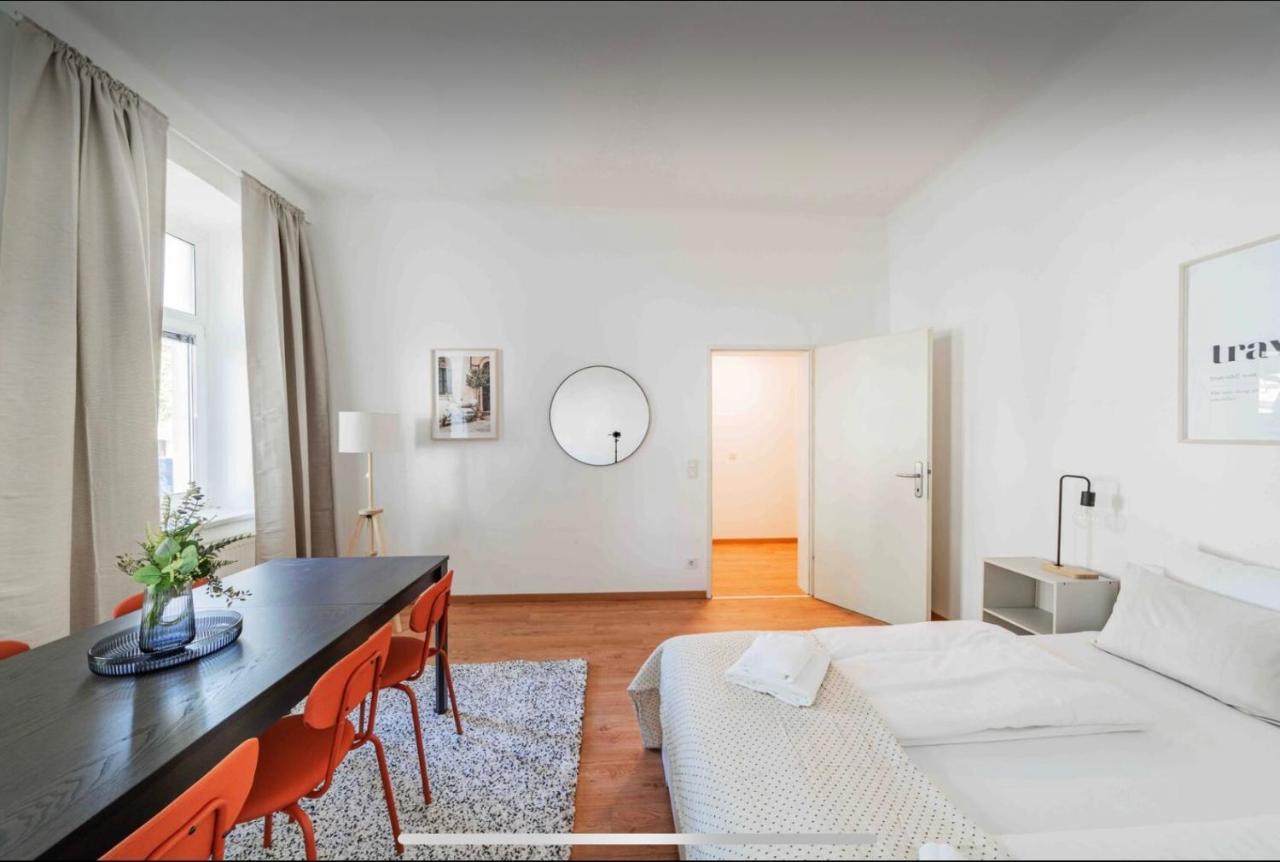 Apartments Next To Schoenbrunn Vienna Exterior photo